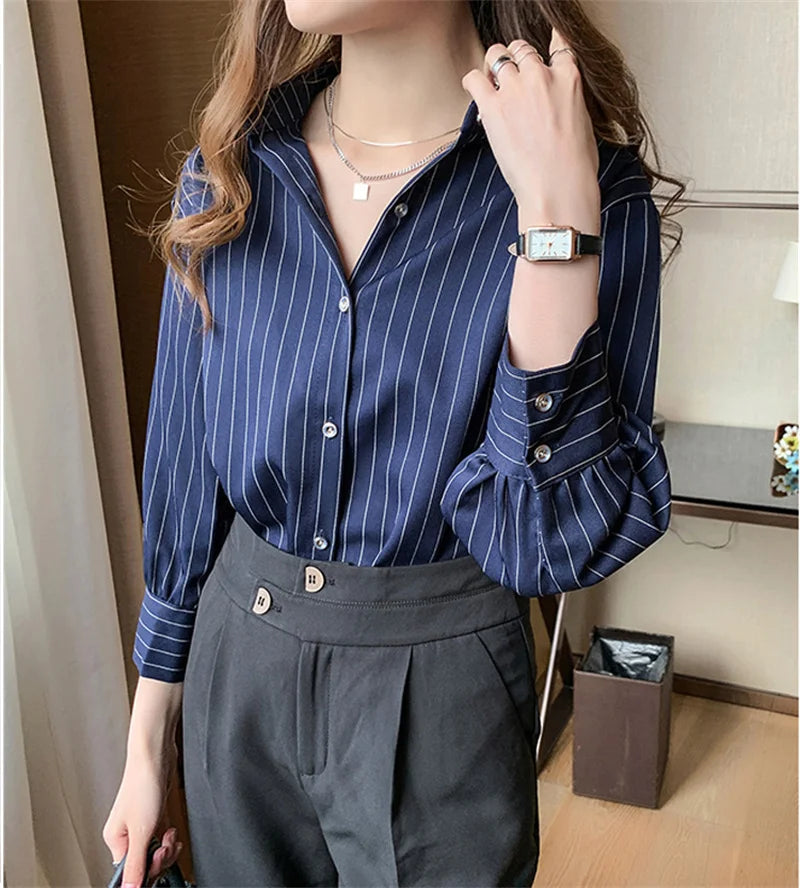 Lara Social Shirt