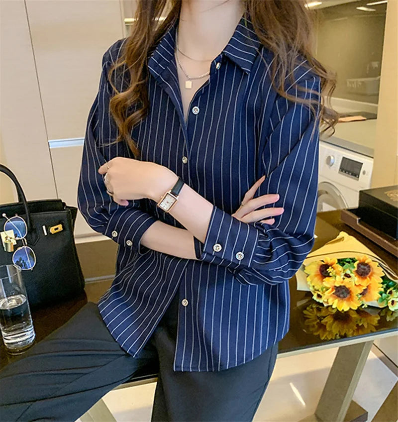 Lara Social Shirt