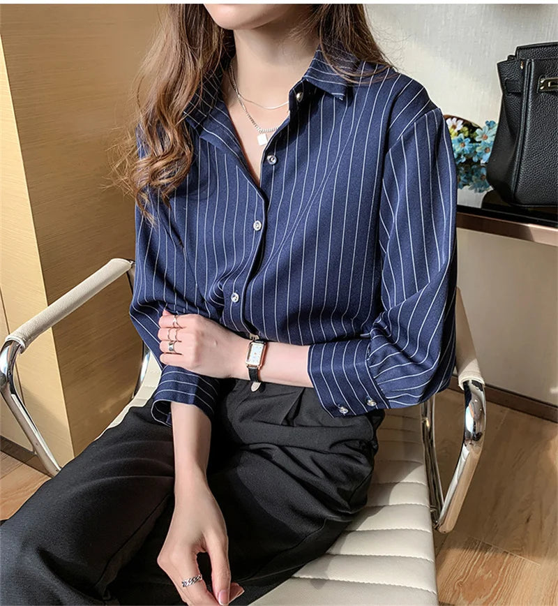 Lara Social Shirt